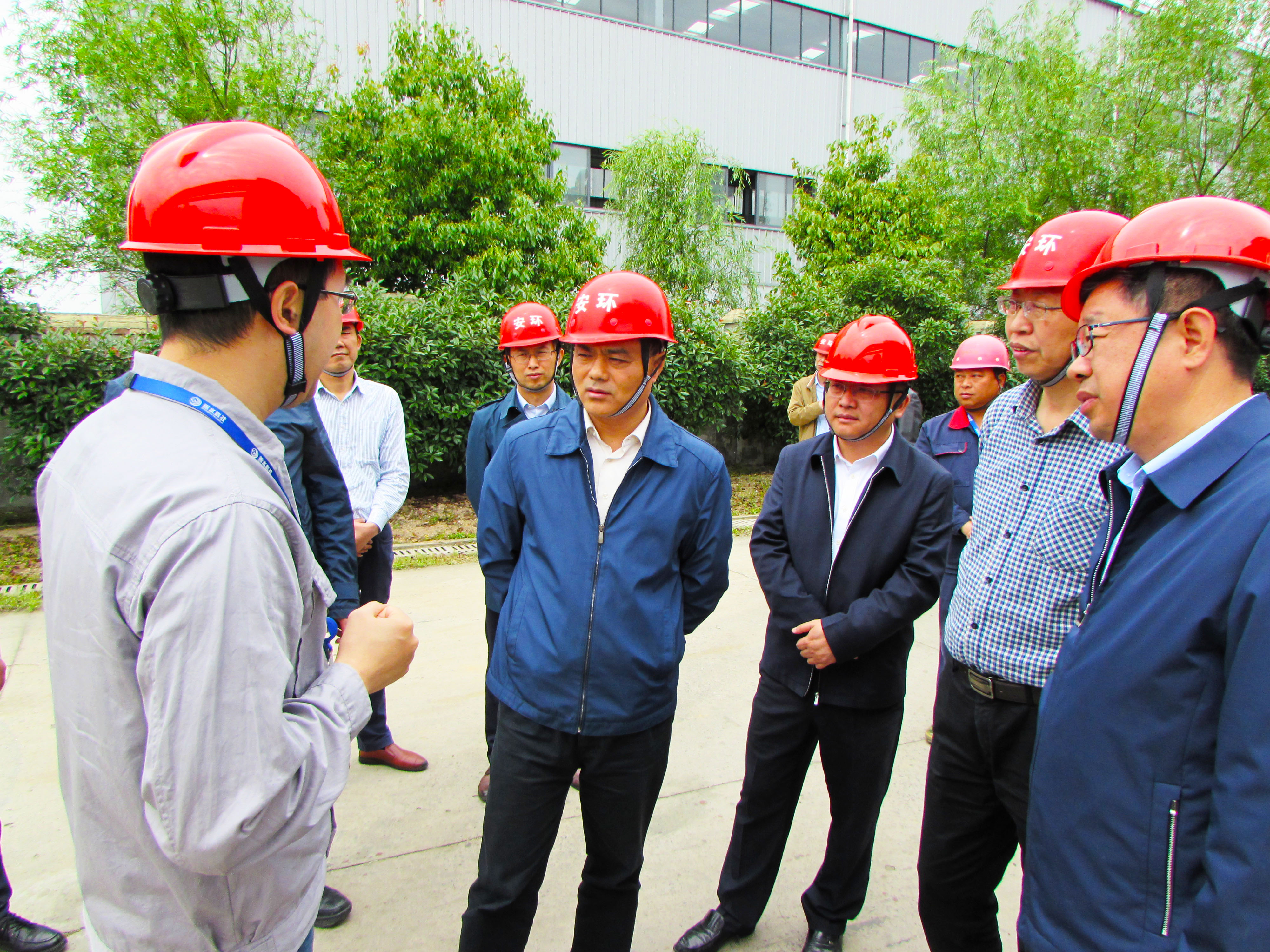 國務(wù)院安委會(huì )第六?；瘜?zhuān)項巡查組檢查我司安全生產(chǎn)工作.jpg